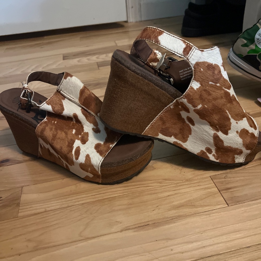 Wedges - Picture 2 of 3